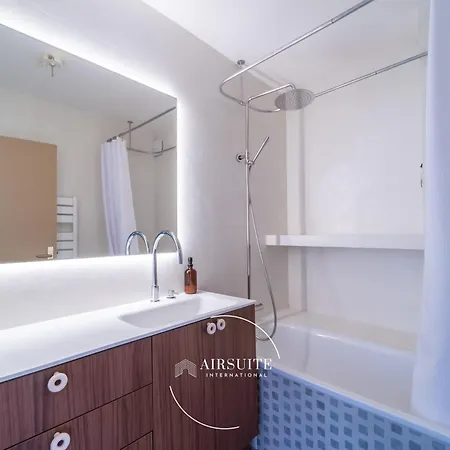 Luxury Saint-charles 2br By Airsuite 아파트 파리
